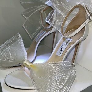 BRAND NEW- Jimmy Choo Aveline in Ivory/White